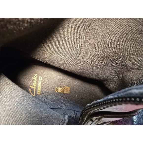 Clarks Womens Riddle Avant Black Boots Side Zip Biker Comfort Leather size 8 - Picture 9 of 9